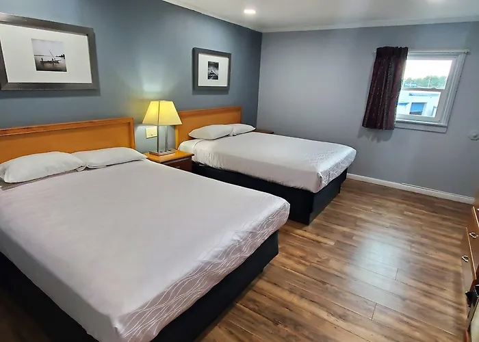 Travelers Motel